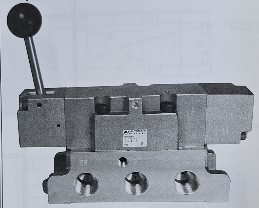 VÁLVULA PNEUMÁTICA DE ALAVANCA + SUB-BASE SAE, 5/2 VIAS, RETORNO MOLA, 1/2&quot;